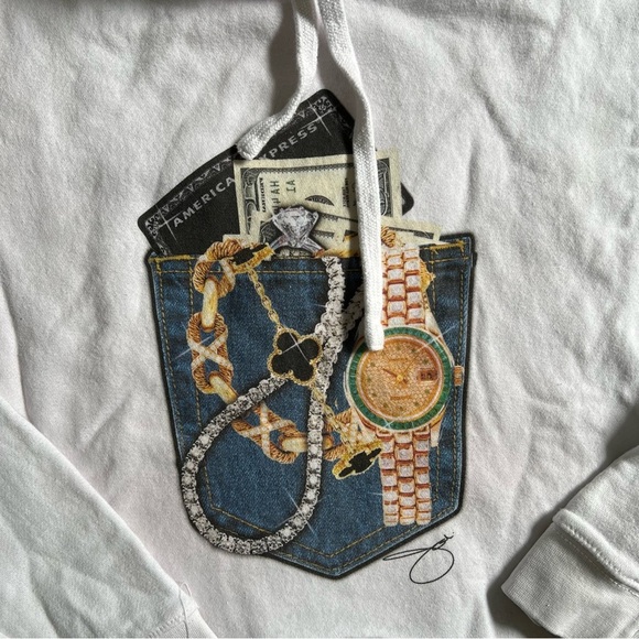 LANE SEVEN WHITE CROPPED HOODIE WITH PRINT OF MONEY WND JEWELS SIZE MEDIUM - Picture 4 of 6